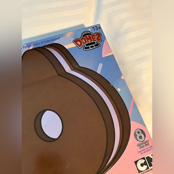 Steven Universe Domez 8 Character Box Set 2017 SDCC Exclusive - Picture 3 of 11